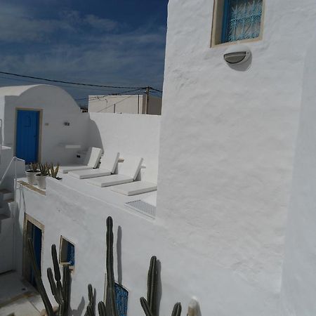 Bed and Breakfast Dar Bibine à Erriadh Extérieur photo