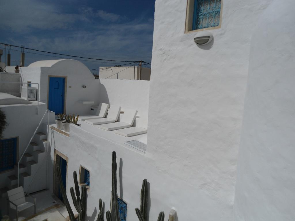 Bed and Breakfast Dar Bibine à Erriadh Extérieur photo