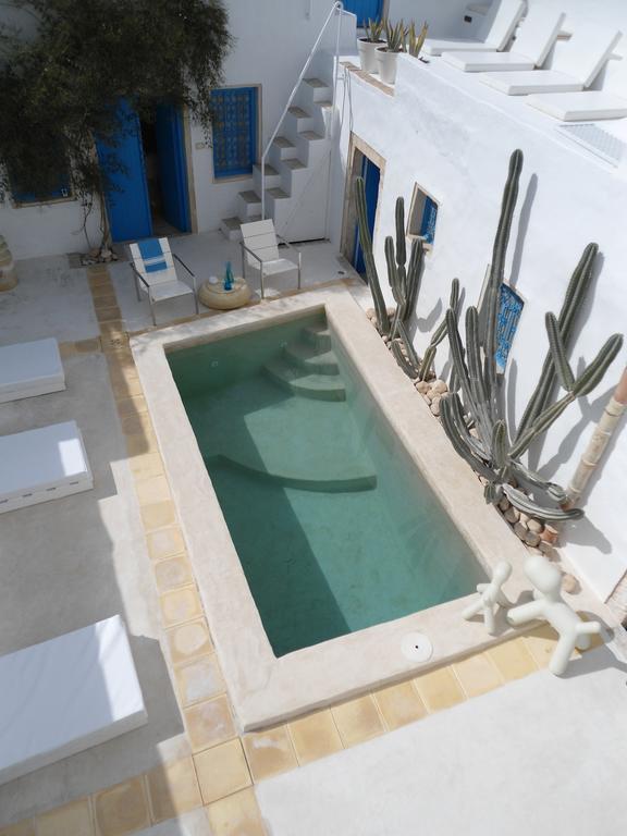 Bed and Breakfast Dar Bibine à Erriadh Extérieur photo